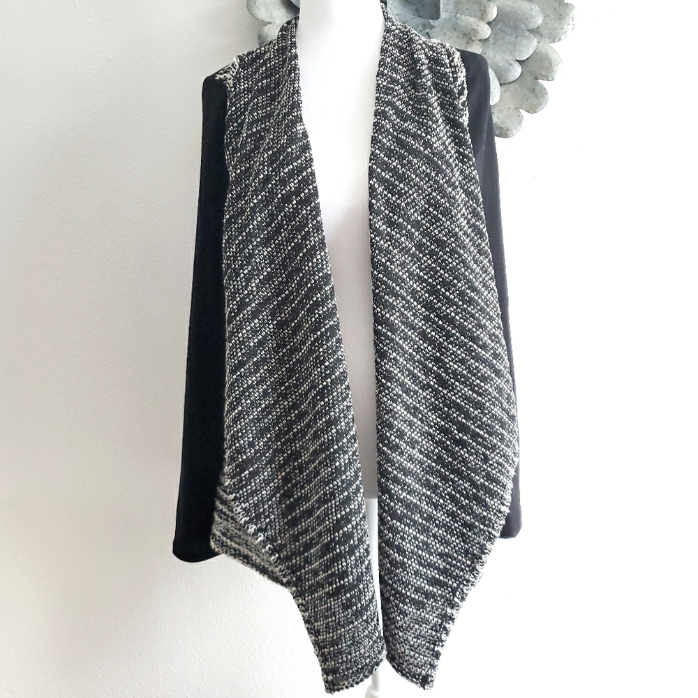 LOGO Open Front Cascading Cardigan - M